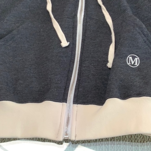 May 16 Korean brand sweat pants and sweat shirt - Picture 5 of 5